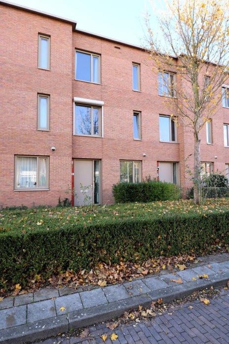 De Ruyterstraat 68