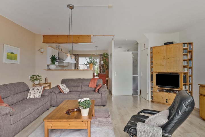 Foto 7 van Reggelaan 88