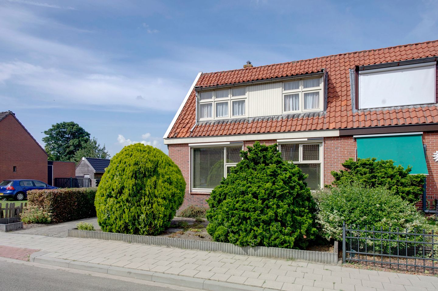 Foto 5 van Burg v Roijenstr West 50