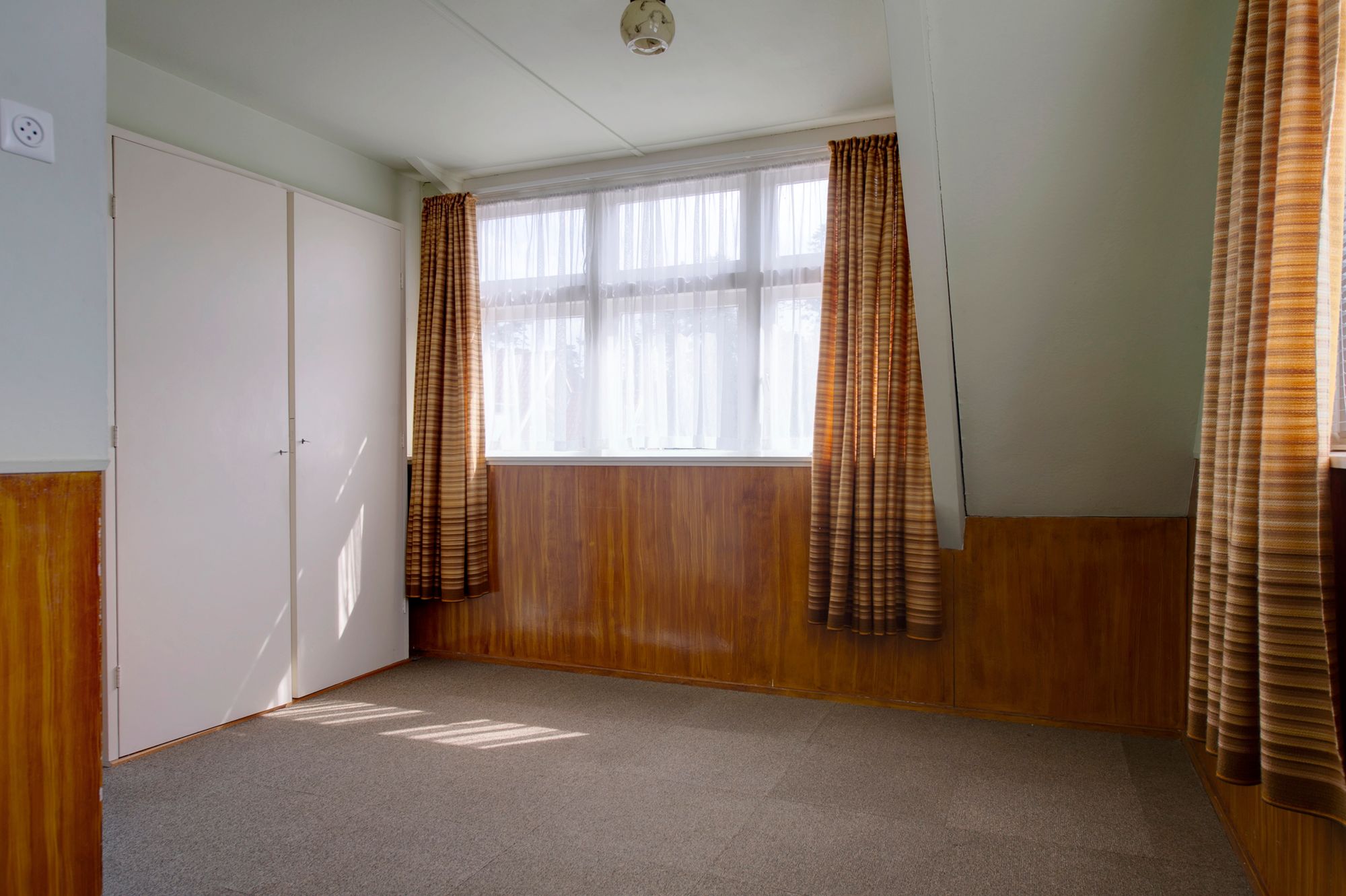 Foto 24 van Burg v Roijenstr West 50