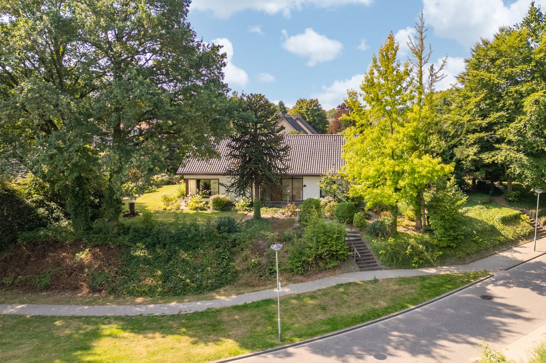 Foto 38 van Hagelkruisweg 1