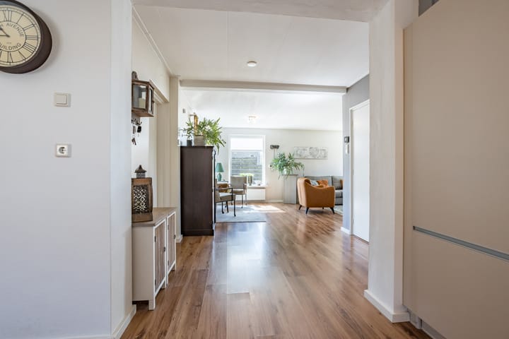 Photo 13 of Scheerwolderweg 24