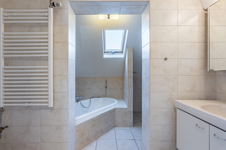 Photo 34 of Scheerwolderweg 24