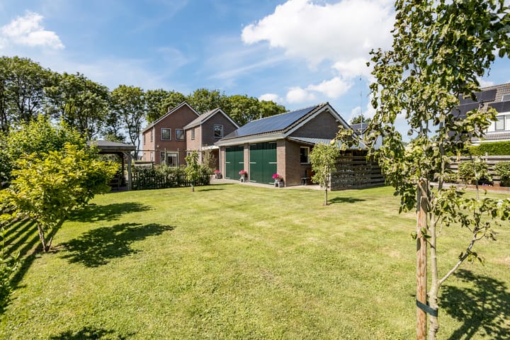 Photo 48 of Scheerwolderweg 24