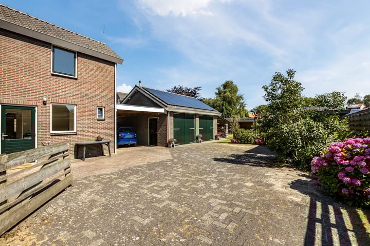 Photo 56 of Scheerwolderweg 24