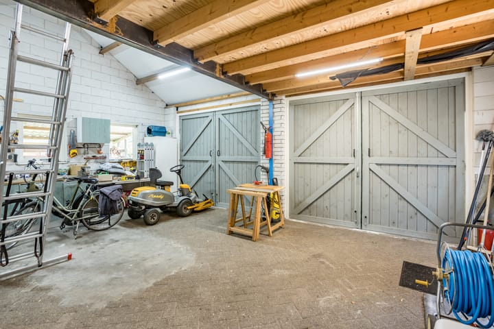 Photo 58 of Scheerwolderweg 24