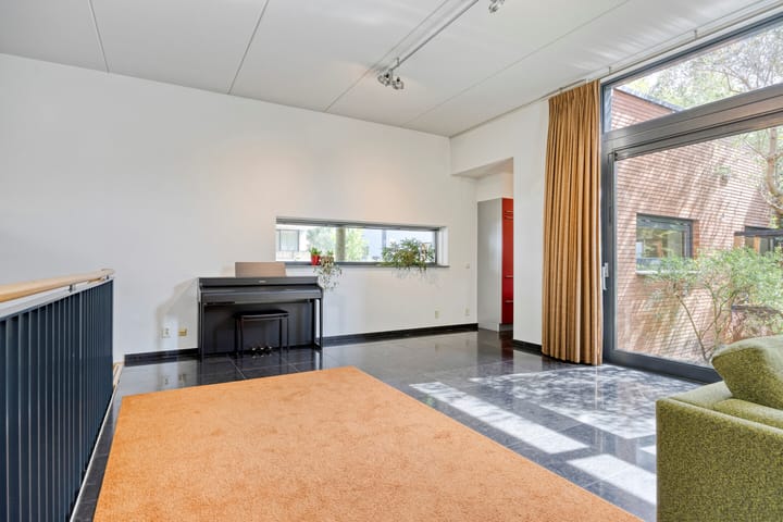 Photo 10 of Venusstraat 2