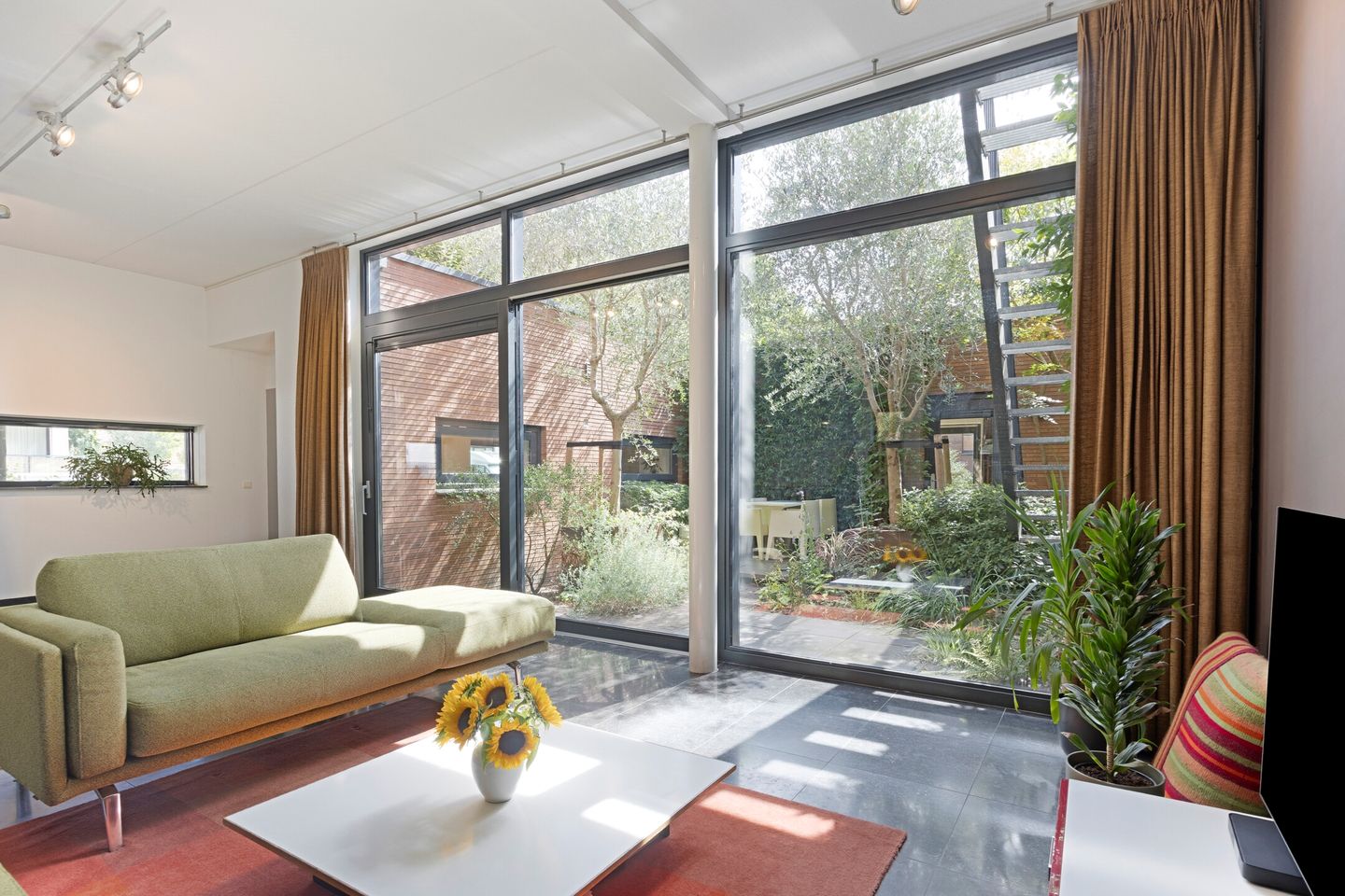 Foto 14 van Venusstraat 2