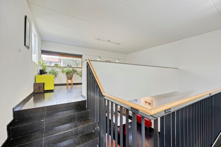 Photo 20 of Venusstraat 2