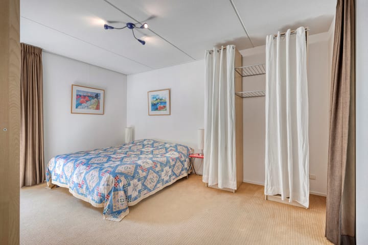 Photo 37 of Venusstraat 2