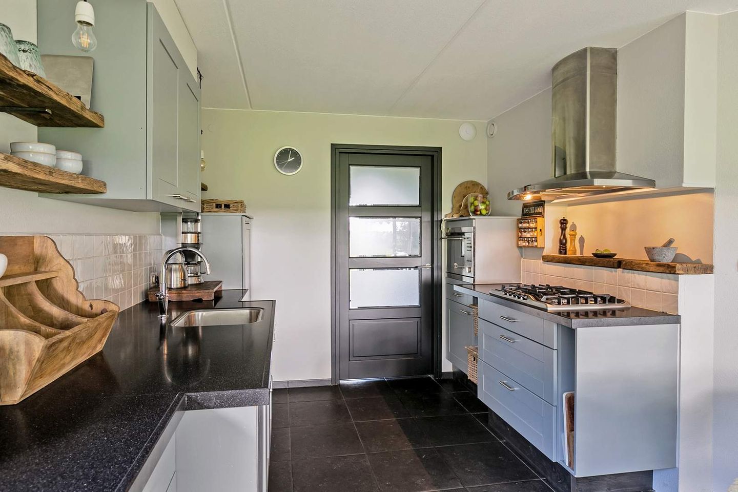 Photo 10 of Hasselterdijk 51-B