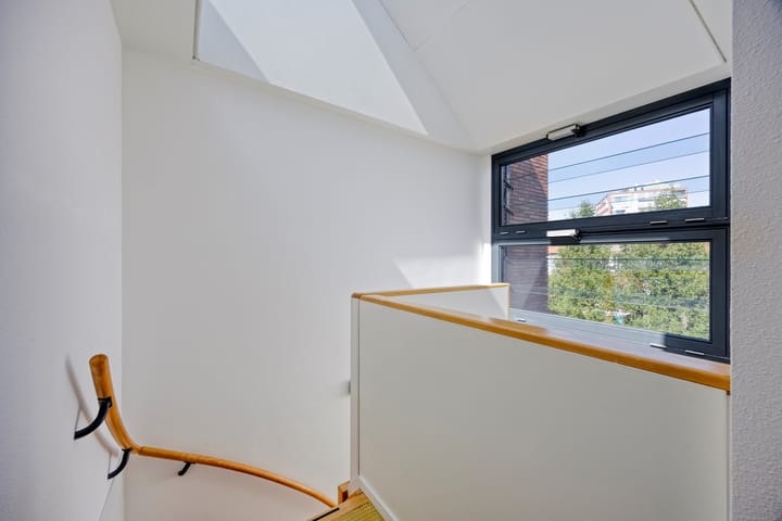 Photo 40 of Venusstraat 2