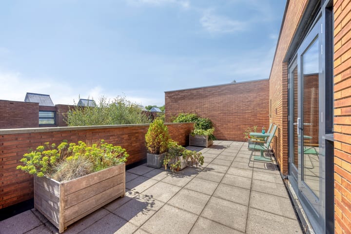 Photo 45 of Venusstraat 2