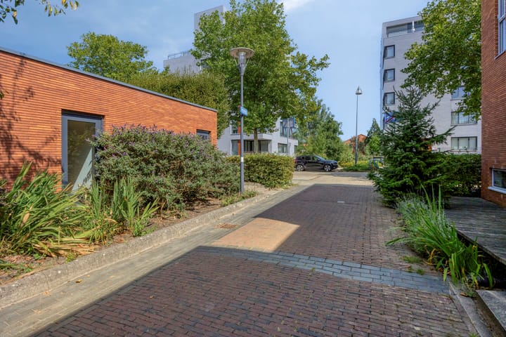 Photo 62 of Venusstraat 2