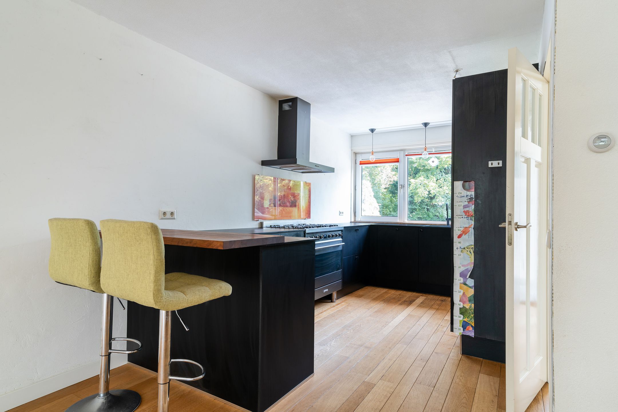 Photo 9 of Ramaerstraat 12