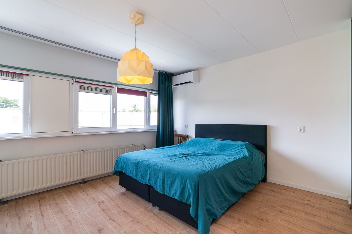 Photo 29 of Ramaerstraat 12