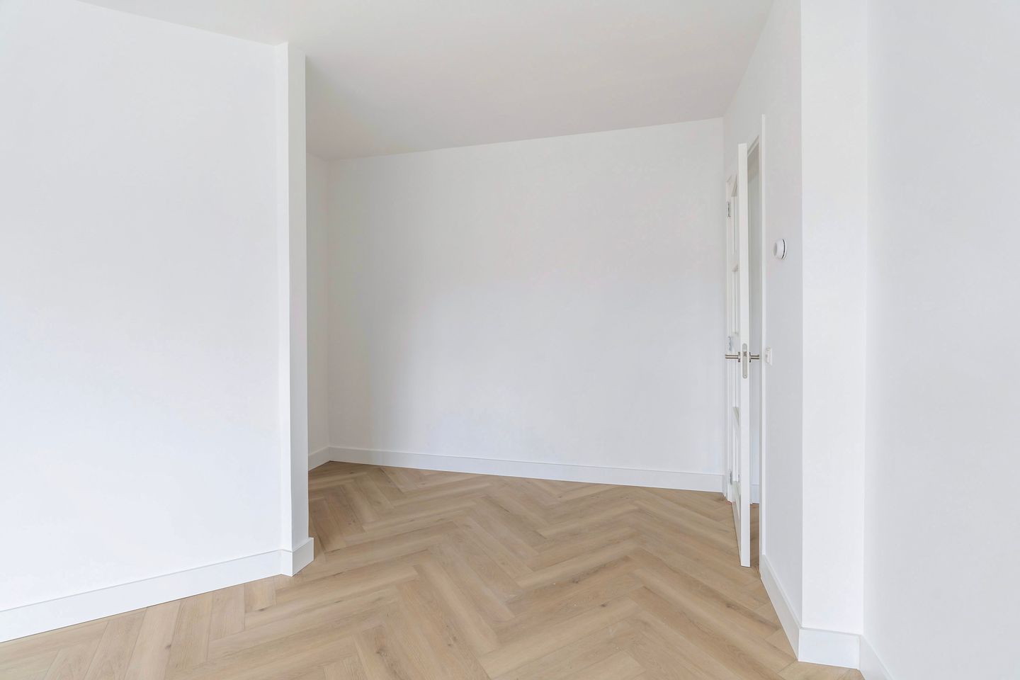 Foto 4 van Veluweplein 48