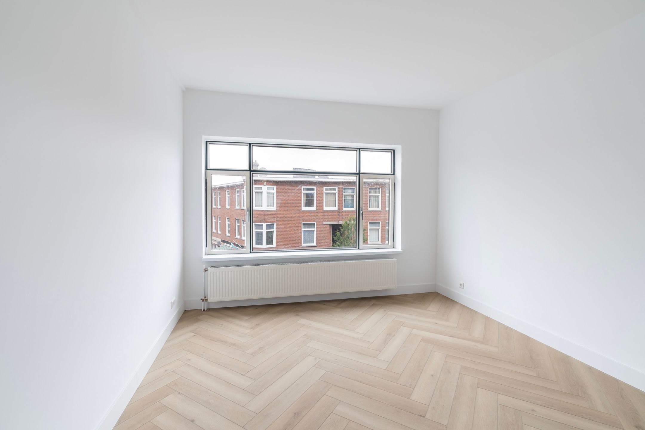 Foto 3 van Veluweplein 48