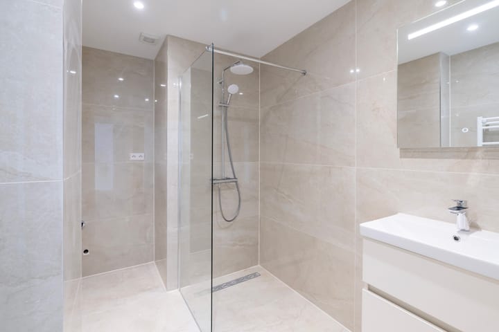 Photo 12 of Veluweplein 48