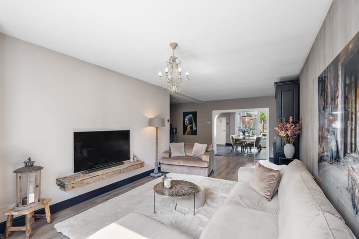 Photo 2 of Middenstraat 57