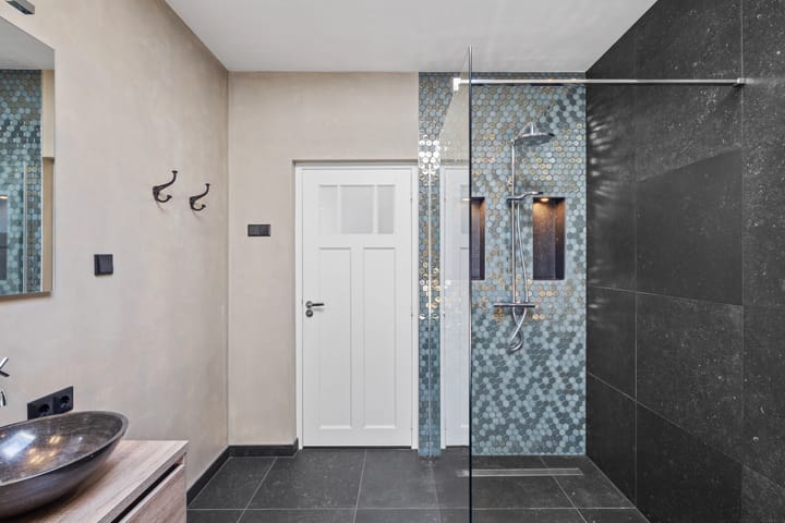 Foto 25 van Middenstraat 57