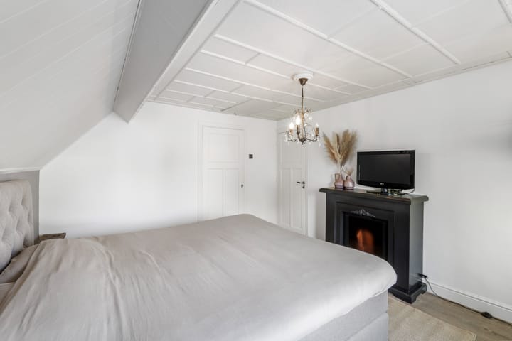 Foto 31 van Middenstraat 57