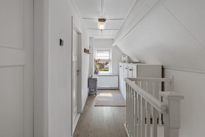 Foto 36 van Middenstraat 57