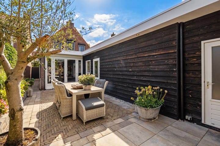 Foto 39 van Middenstraat 57