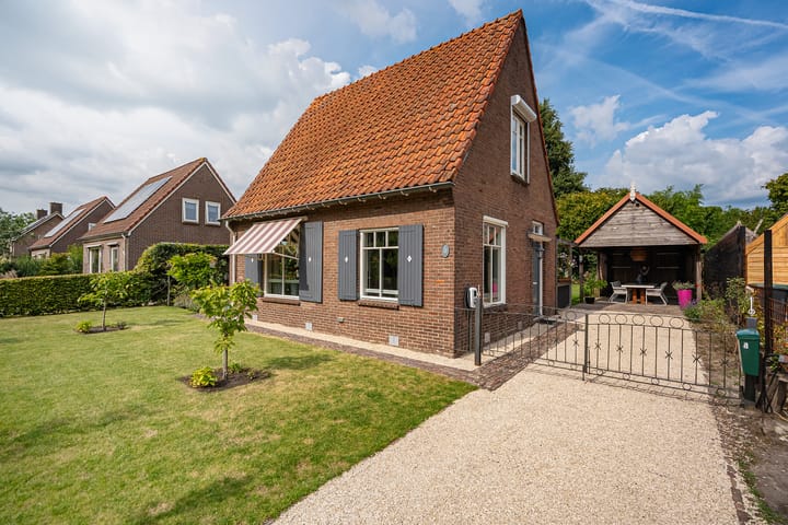 Foto 1 van Zuidenweg 5