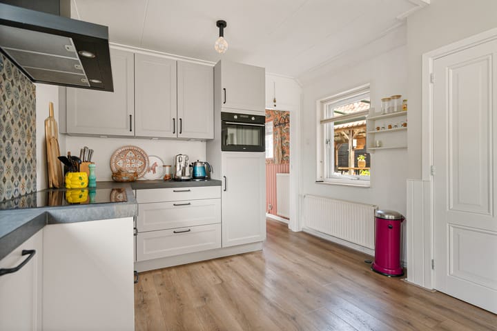 Foto 12 van Zuidenweg 5