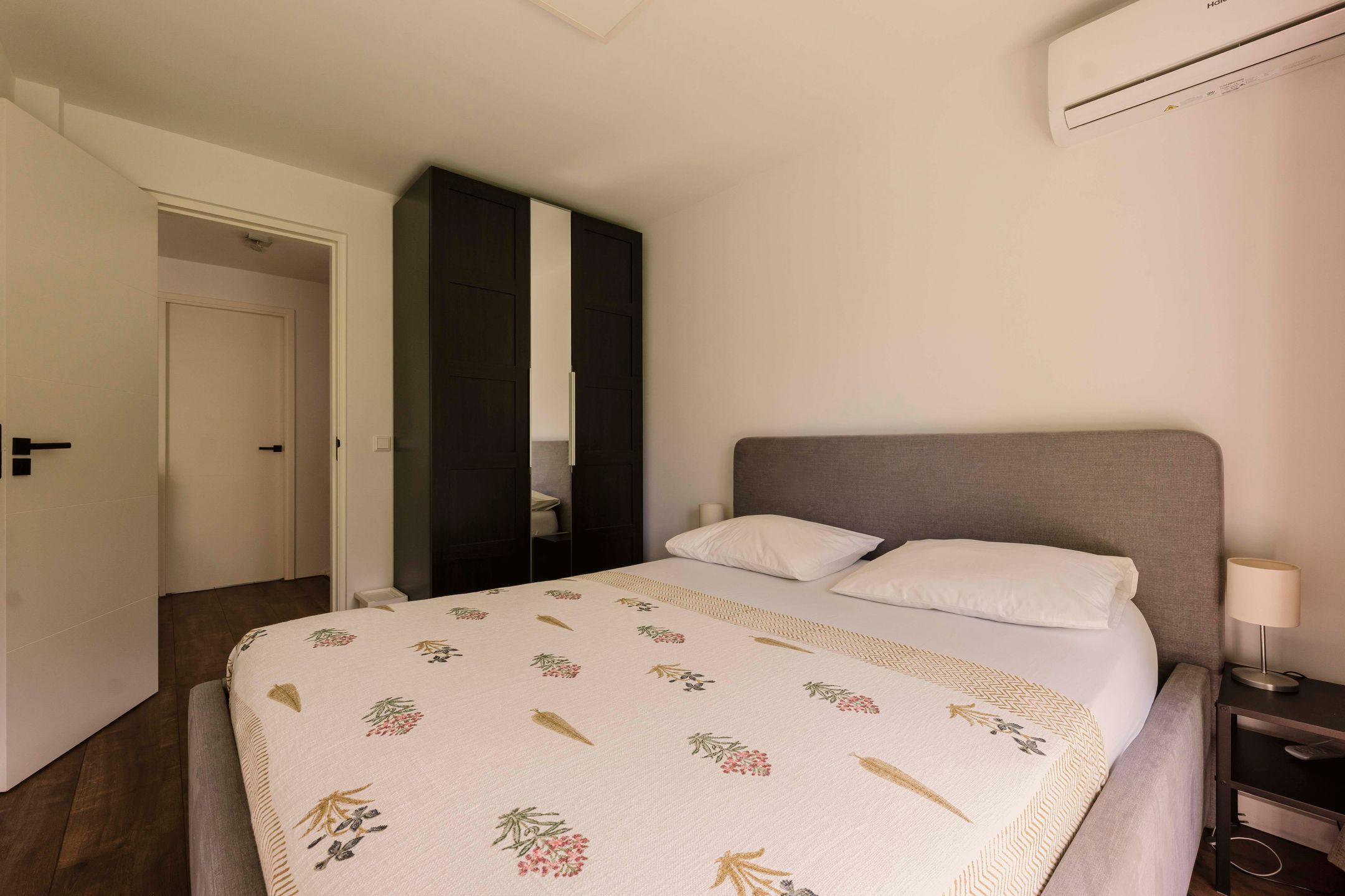 Foto 21 van Genhoes 17