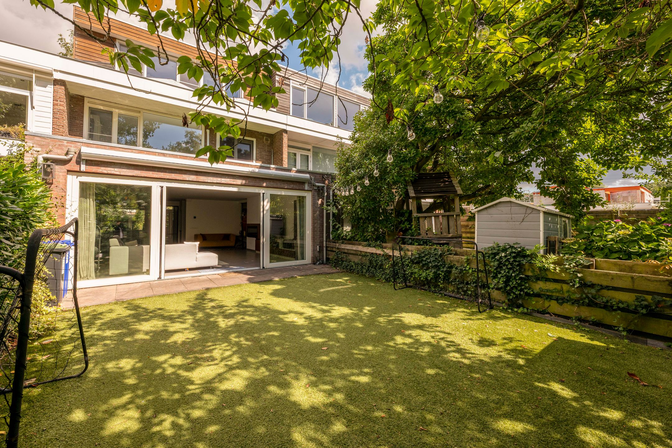 Foto 18 van Genhoes 17