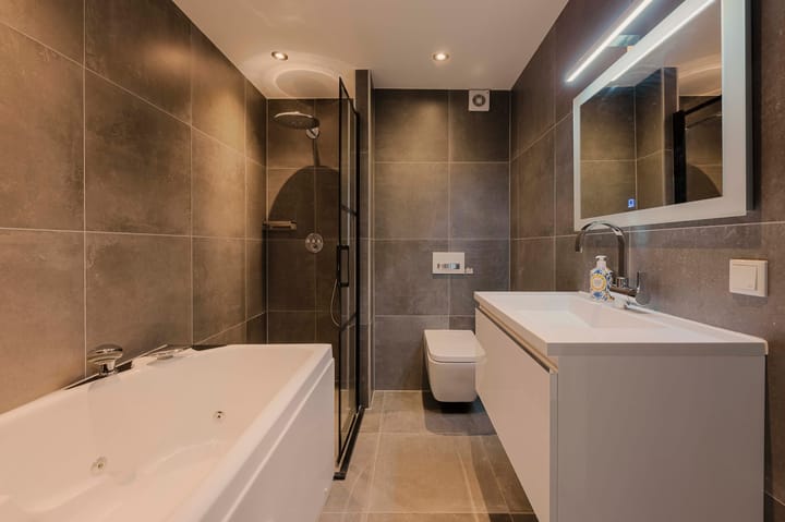 Foto 24 van Genhoes 17