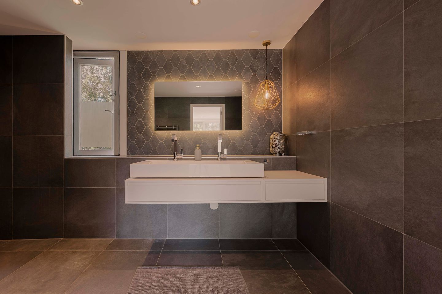 Foto 34 van Genhoes 17