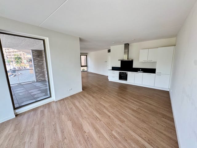 Photo 6 of Jan Wolkerslaan 643