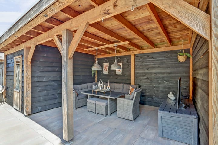 Photo 3 of Meidoorn 27