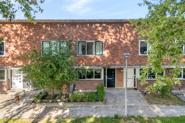 Photo 1 of Klokkengieterlaan 110