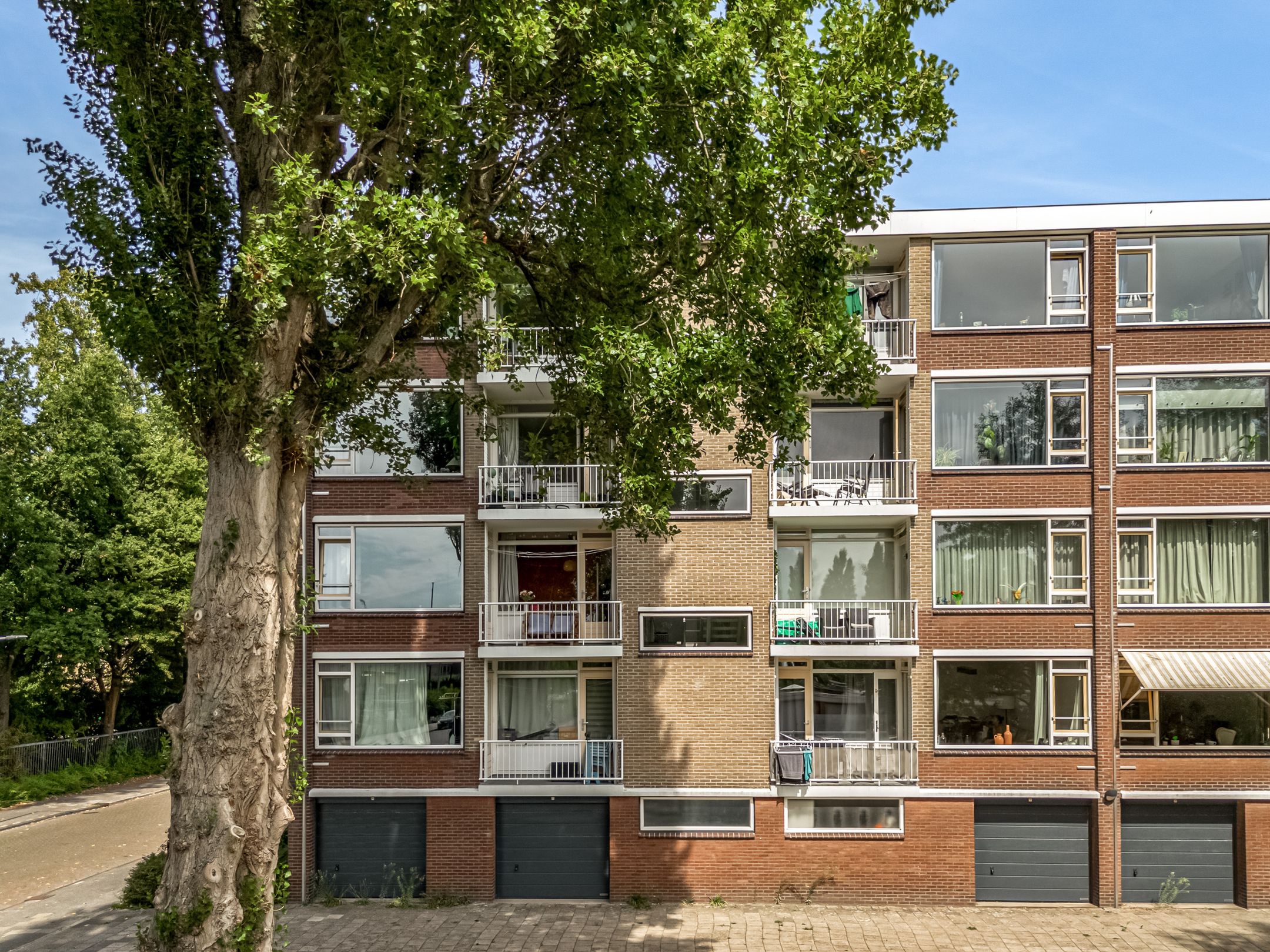 Foto 24 van Mahlerstraat 124