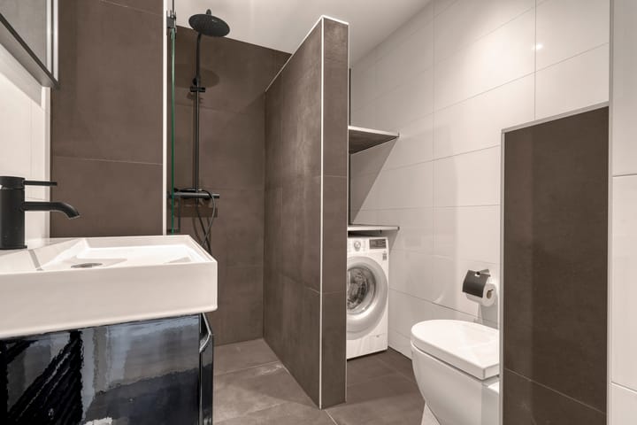 Photo 26 of Johan Jongkindstraat 226