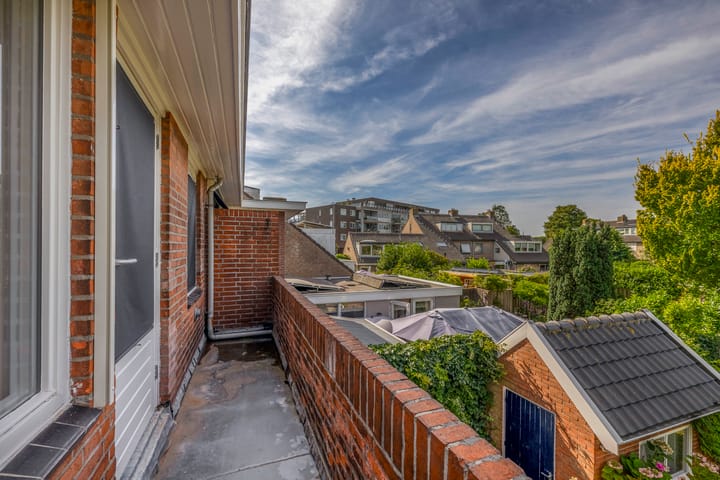 Foto 27 van Veldhorststraat 12