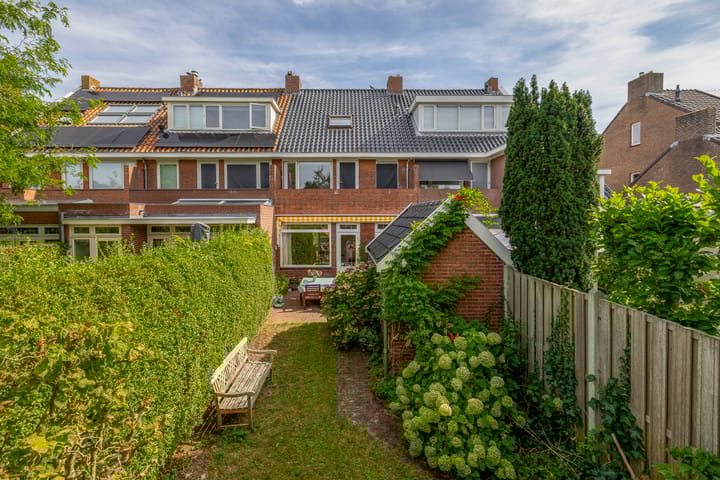 Foto 37 van Veldhorststraat 12