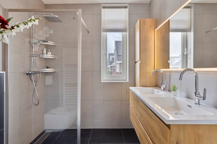 Foto 6 van Rozenbottel 20