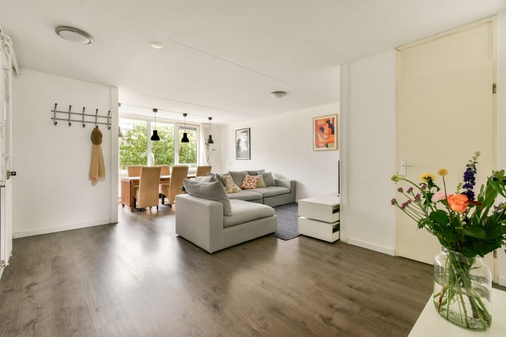 Photo 1 of Eerste Oosterparkstraat 180-F