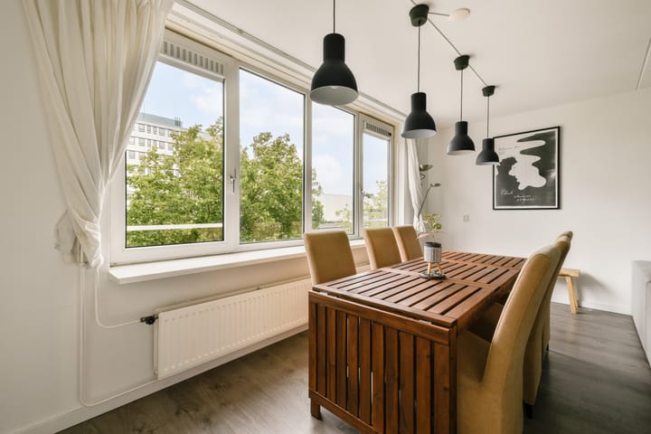 Photo 3 of Eerste Oosterparkstraat 180-F