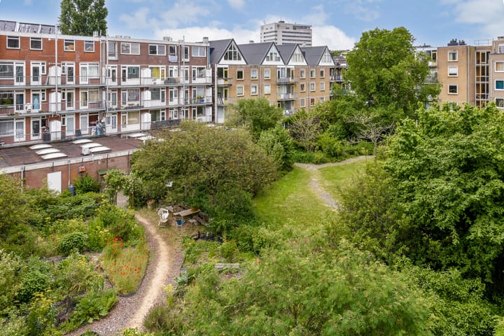 Photo 5 of Eerste Oosterparkstraat 180-F