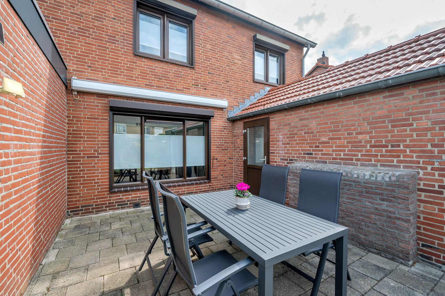 Foto 44 van Steenstraat 4