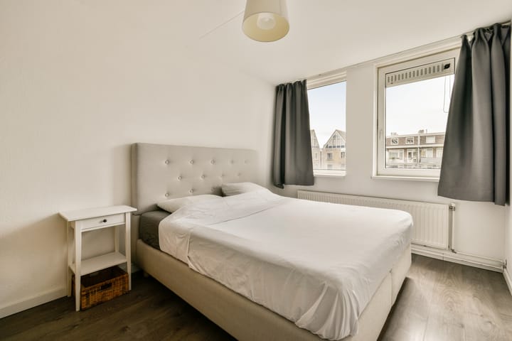 Photo 16 of Eerste Oosterparkstraat 180-F