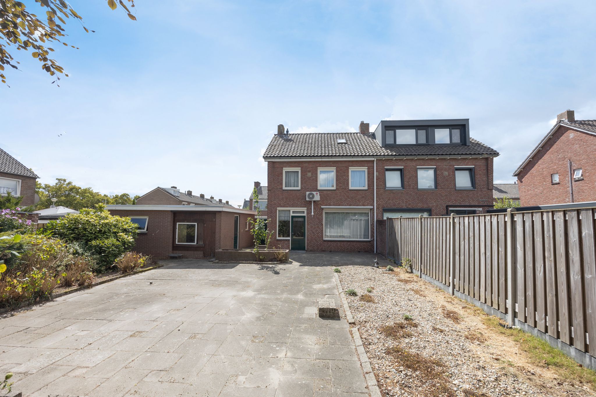 Foto 27 van Albert Verweystraat 19