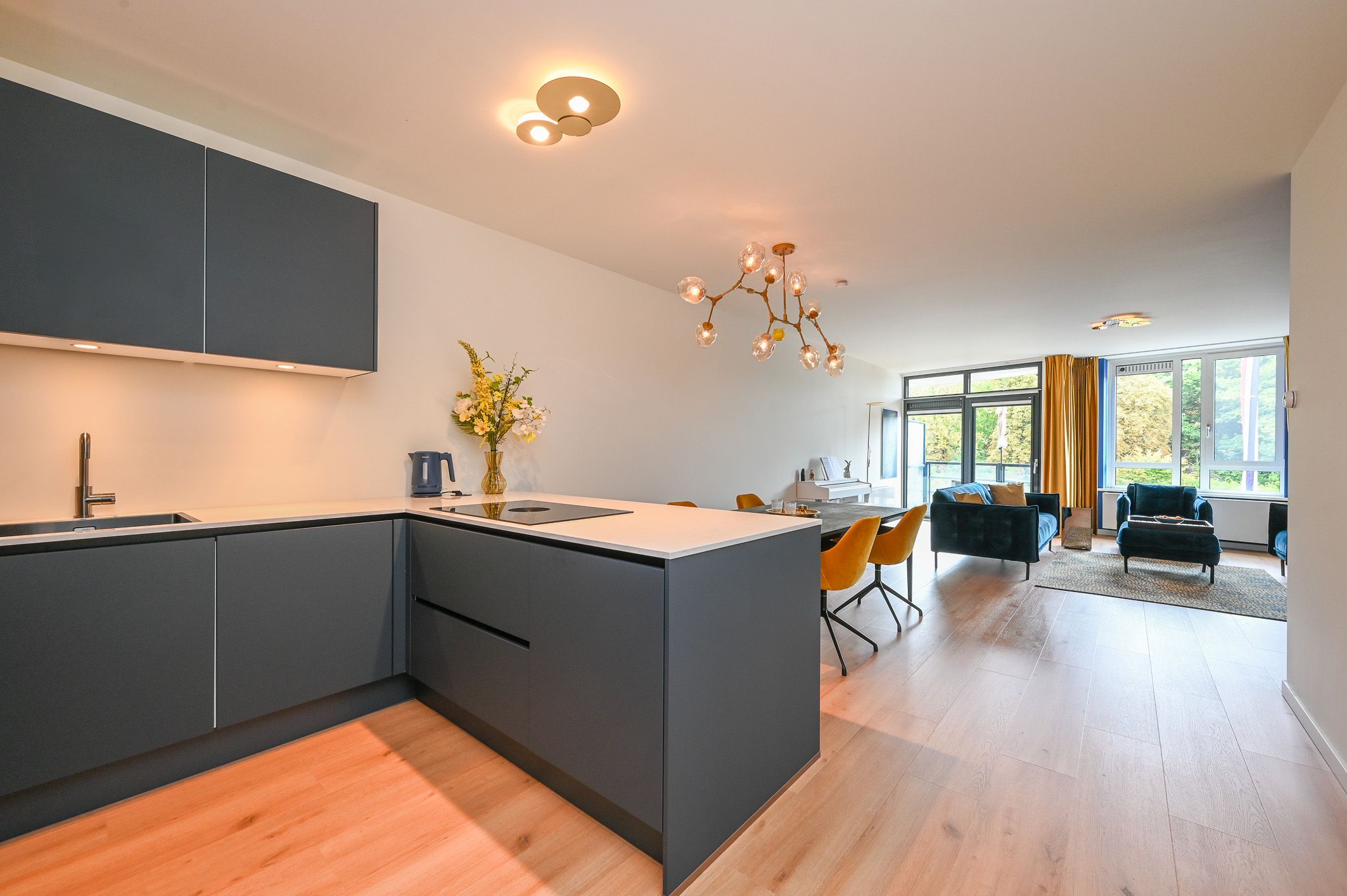 Photo 12 of Nassaukade 85