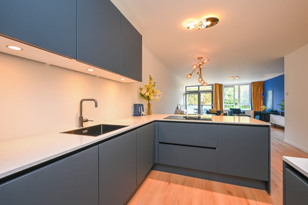 Photo 11 of Nassaukade 85